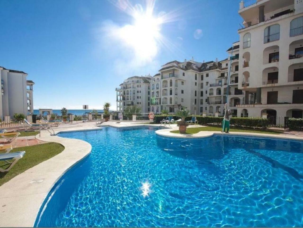 Appartement Stunning Views await you in Marina de la Duquesa à Castillo de Sabinillas Extérieur photo